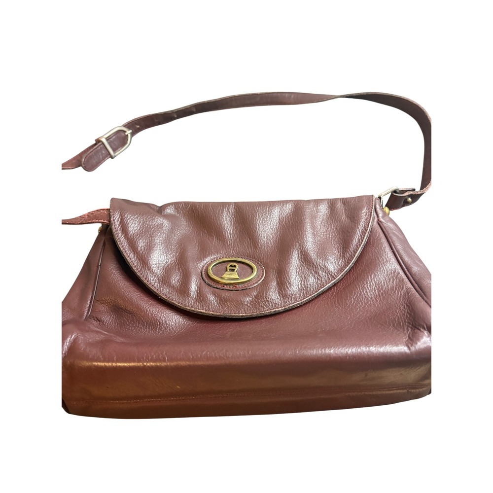 Etienne Aigner Burgundy Leather Handmade Shoulder Bag Vintage Gold Logo